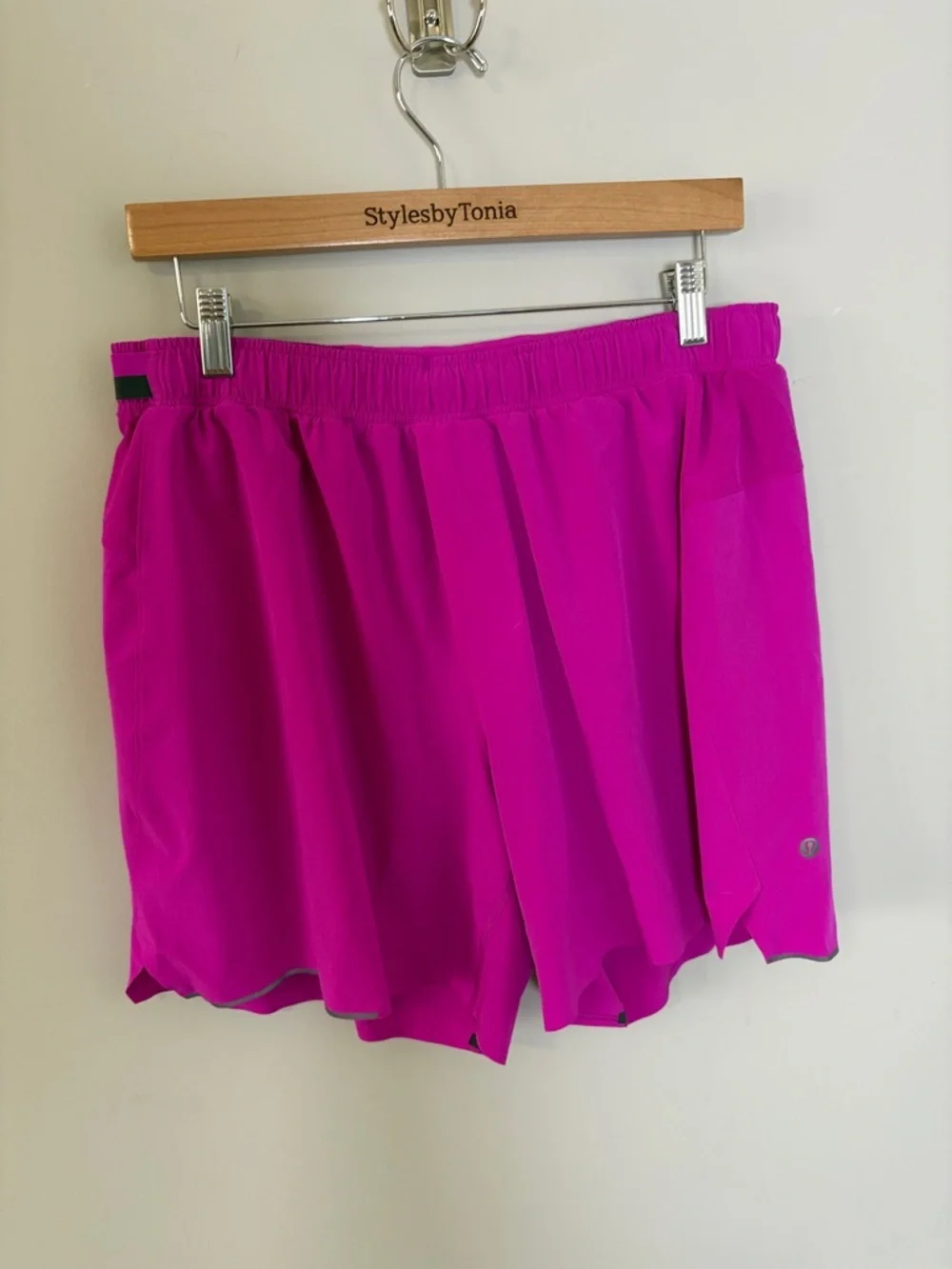 lululemon athletica relaxed fit